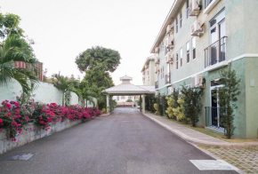 Stylish Apt near Andrews Memorial ideal for long-term stays